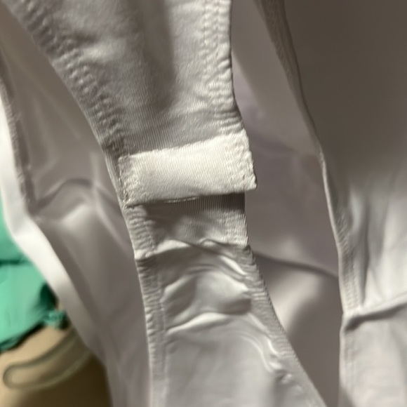 NWT HEYSON white bodysuit - Picture 4 of 8